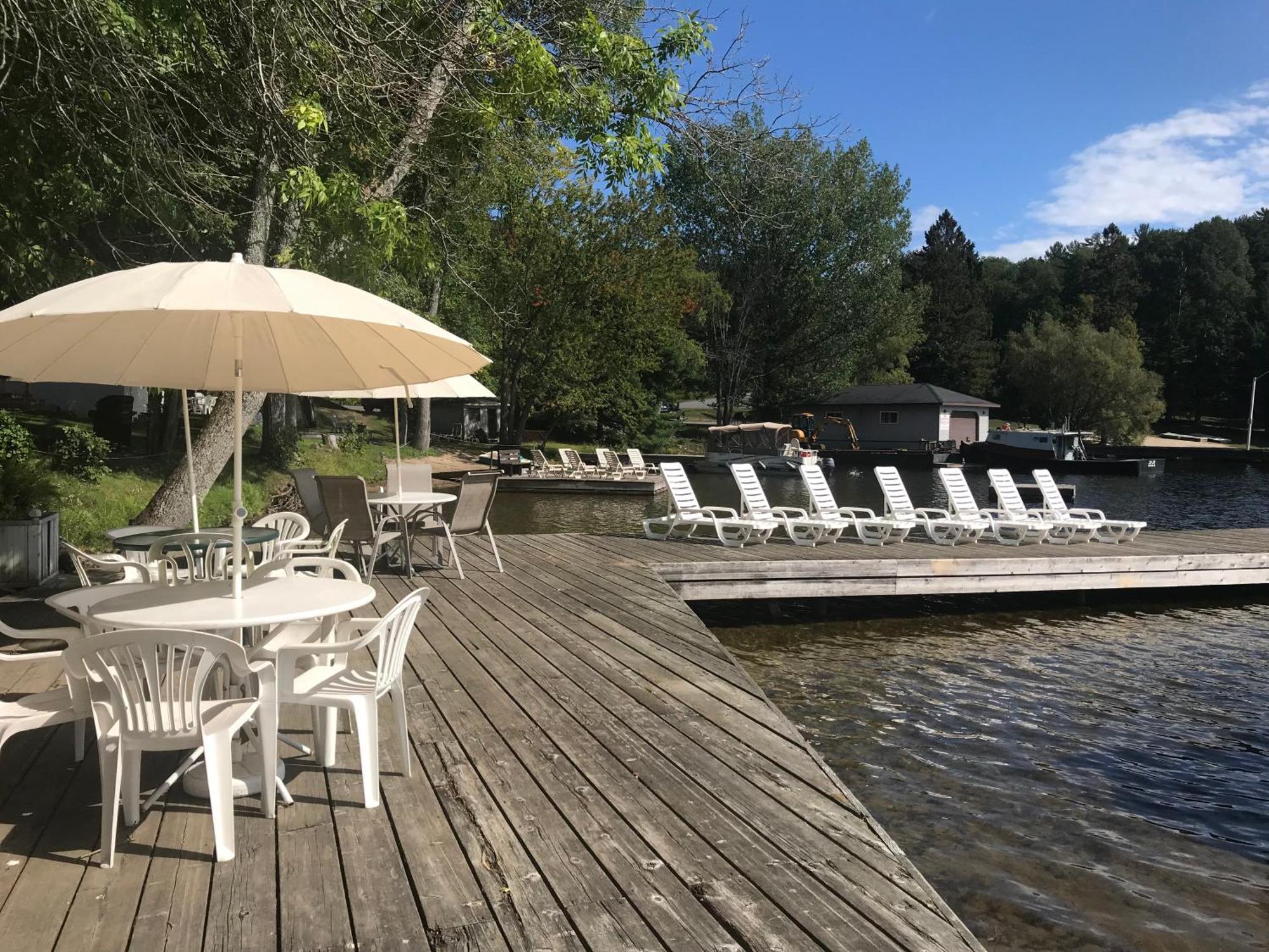 פורט קרלינג Beachside On Lake Muskoka מראה חיצוני תמונה